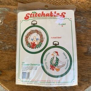 Vintage New Stitchables Embroidery Kit Christmas